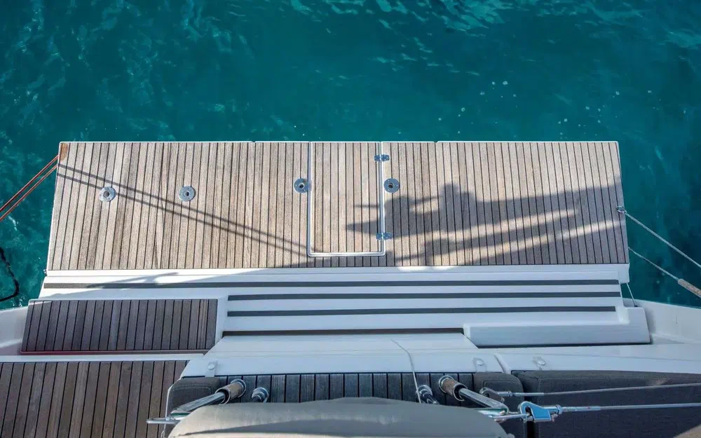 slider 7 Dufour 520 Grand Large