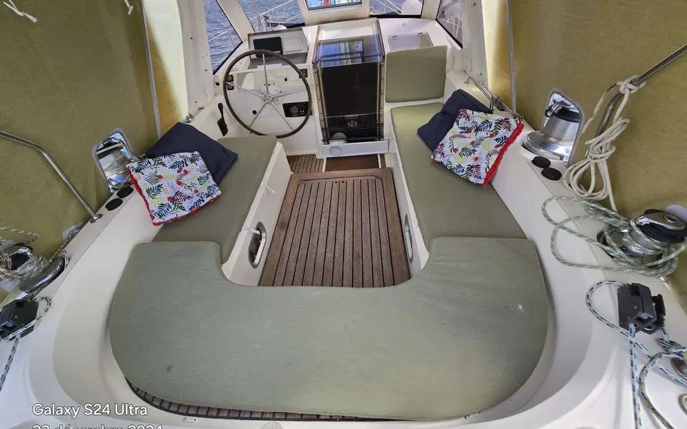 slider 18 Jeanneau Sun Odyssey 47 Cc