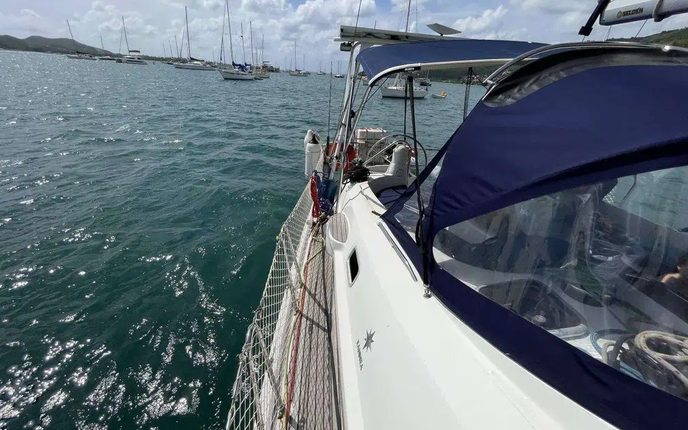 slider 9 Jeanneau Sun Odyssey 42 DS