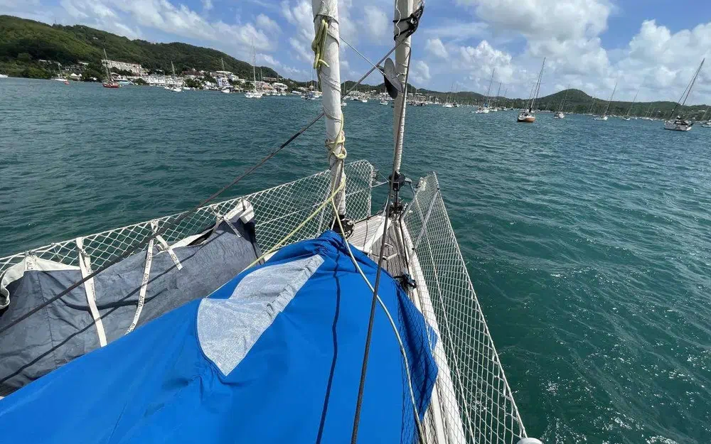 slider 6 Jeanneau Sun Odyssey 42 DS