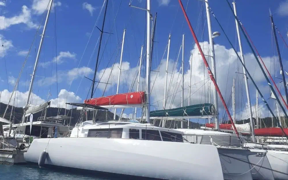 slider 2 Neel Trimarans Neel 43