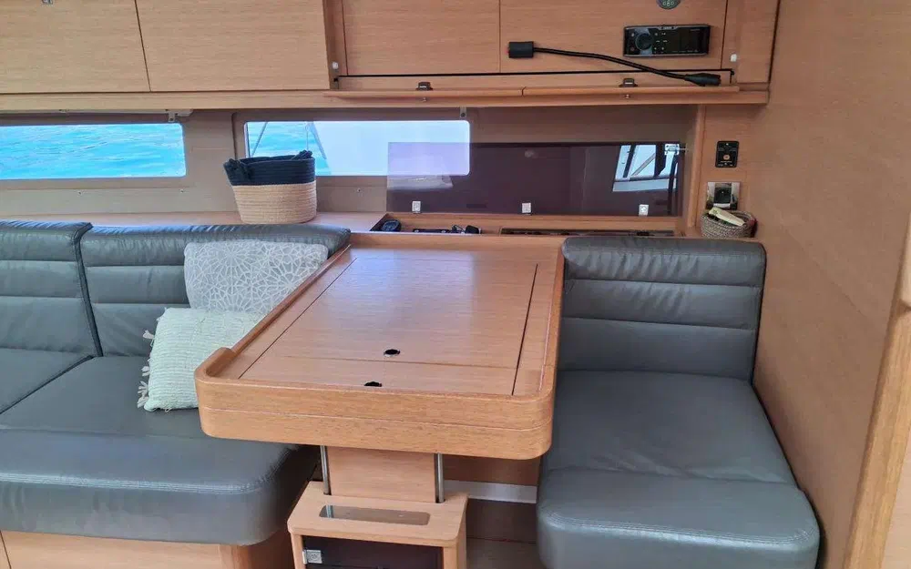 slider 19 Dufour 500 Grand Large