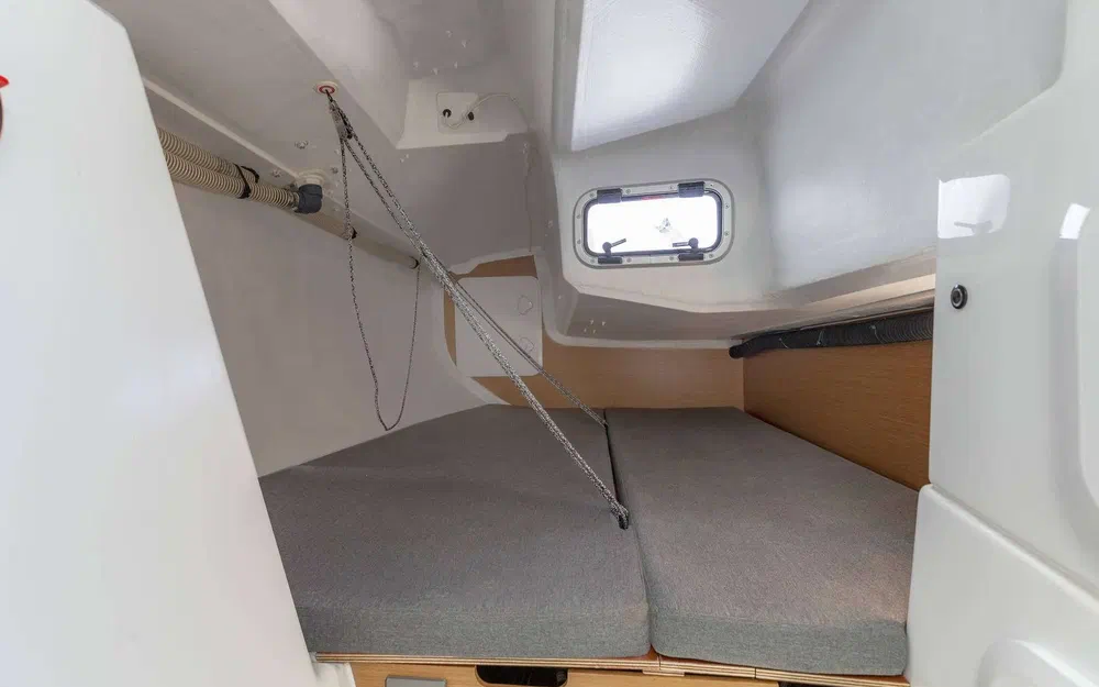 slider 10 Jeanneau Sun Fast 3300