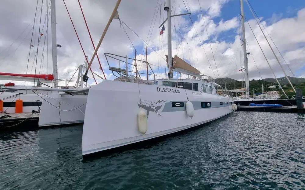 slider 1 Squalt Marine International CK64