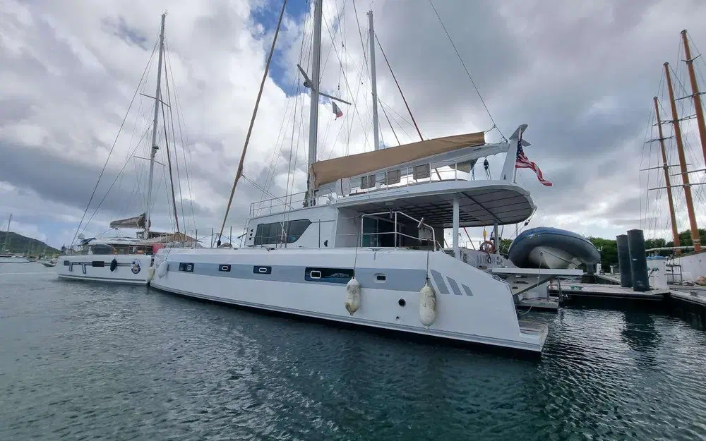 slider 2 Squalt Marine International CK64