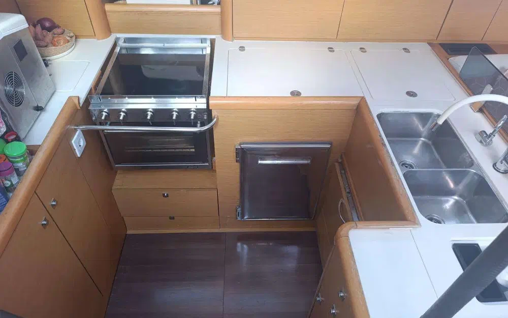 slider 30 Jeanneau 57