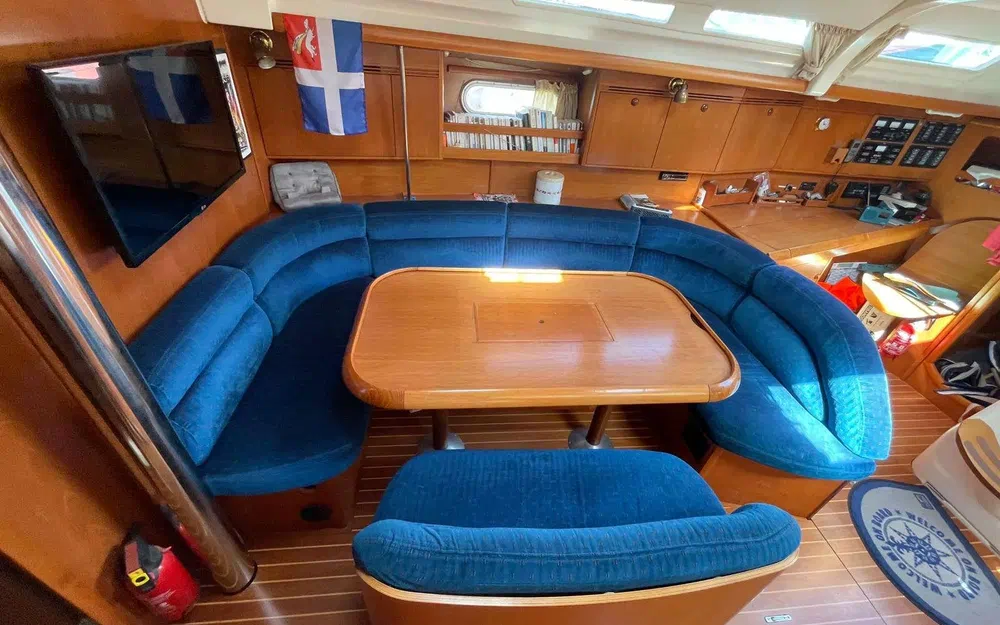 slider 11 Jeanneau Sun Odyssey 45