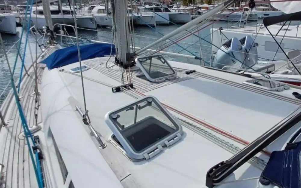 slider 4 Jeanneau Sun Odyssey 45