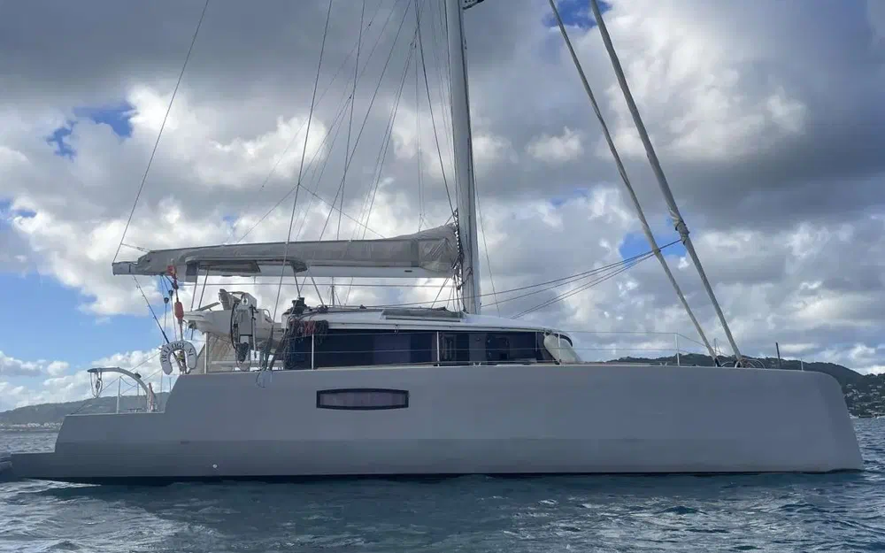 slider 0 Neel Trimarans Neel 51