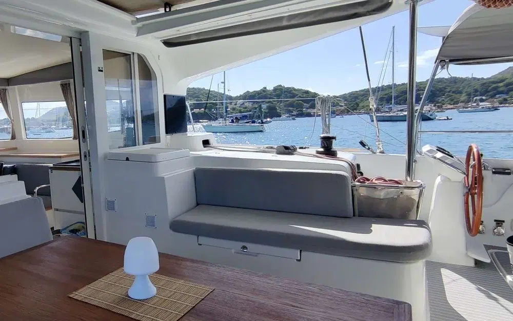 slider 27 Excess Catamarans Excess 12