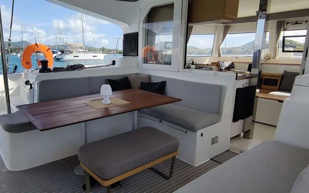 slider 28 Excess Catamarans Excess 12