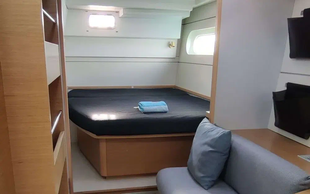 slider 37 Excess Catamarans Excess 12