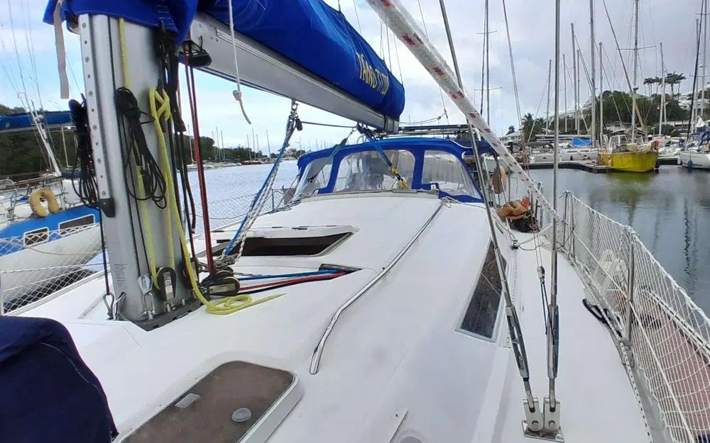 slider 5 Dufour Gib Sea 444