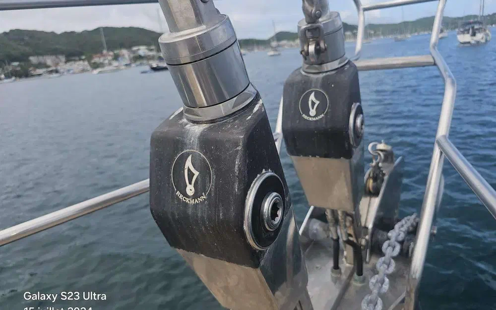 slider 15 Wauquiez Pilot Saloon 60