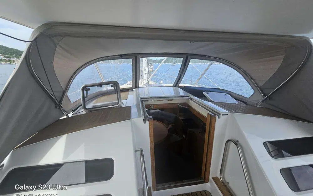 slider 21 Wauquiez Pilot Saloon 60