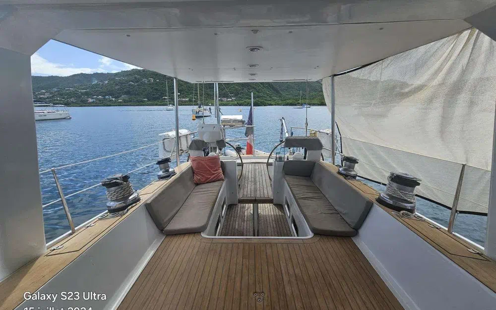 slider 22 Wauquiez Pilot Saloon 60