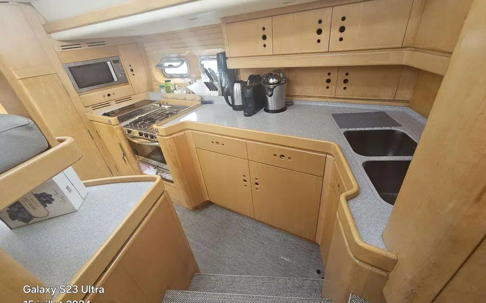 slider 28 Wauquiez Pilot Saloon 60