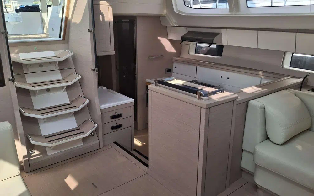 slider 13 Jeanneau 65