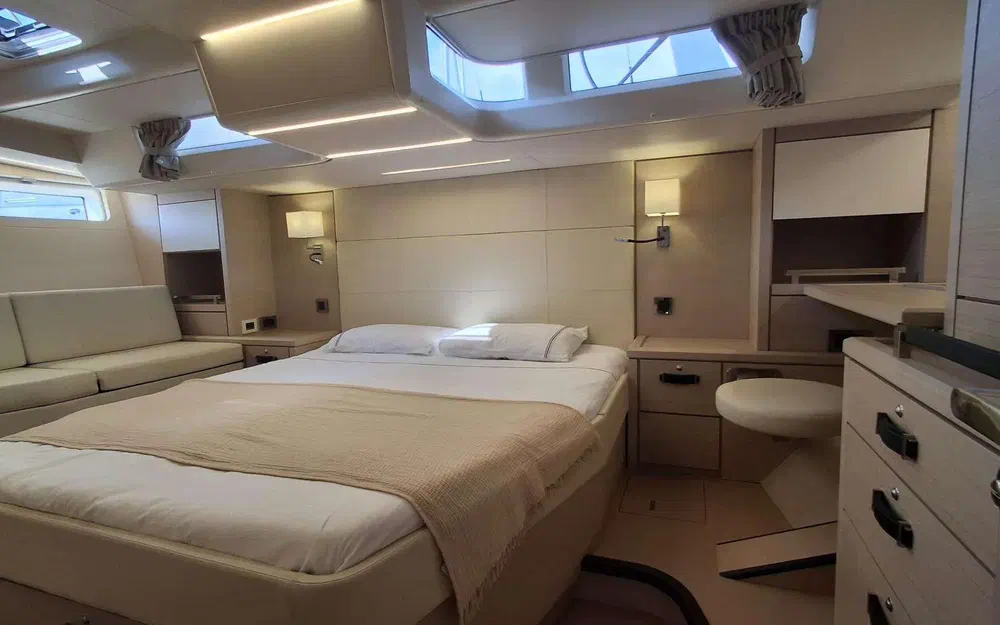 slider 17 Jeanneau 65