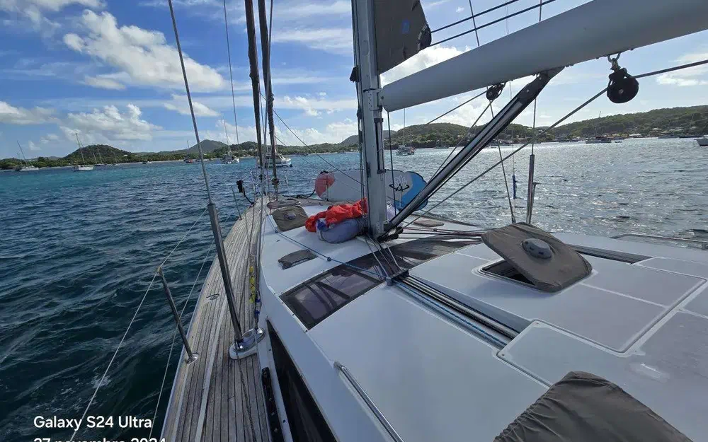 slider 9 Jeanneau 53