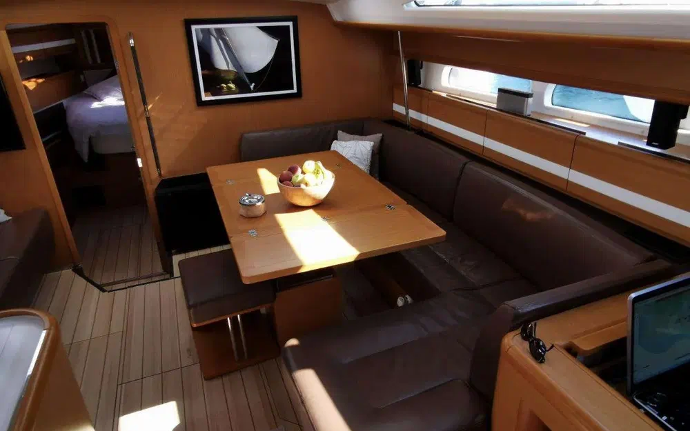 slider 23 Jeanneau 53