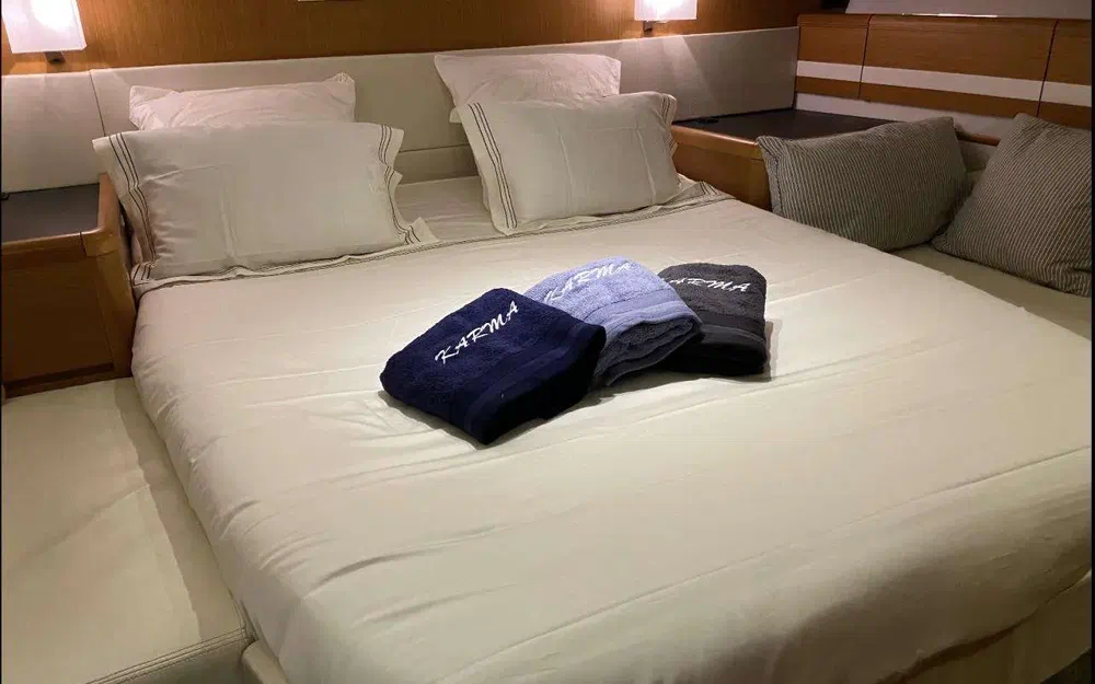 slider 28 Jeanneau 53