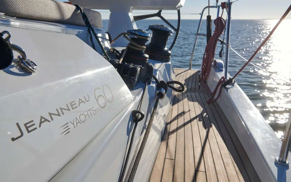 slider 13 Jeanneau 60