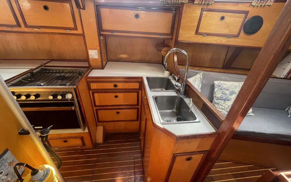 slider 25 Lavranos Crossbow 40