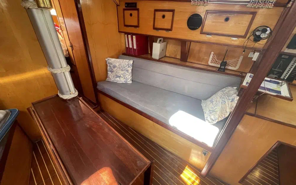 slider 26 Lavranos Crossbow 40