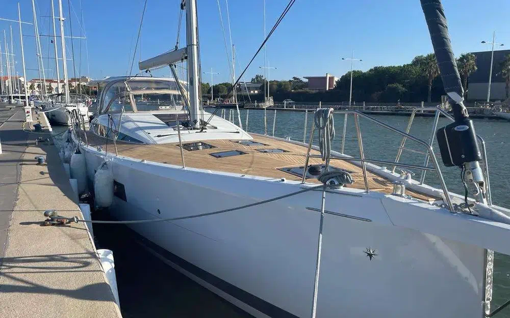 slider 1 Jeanneau 60