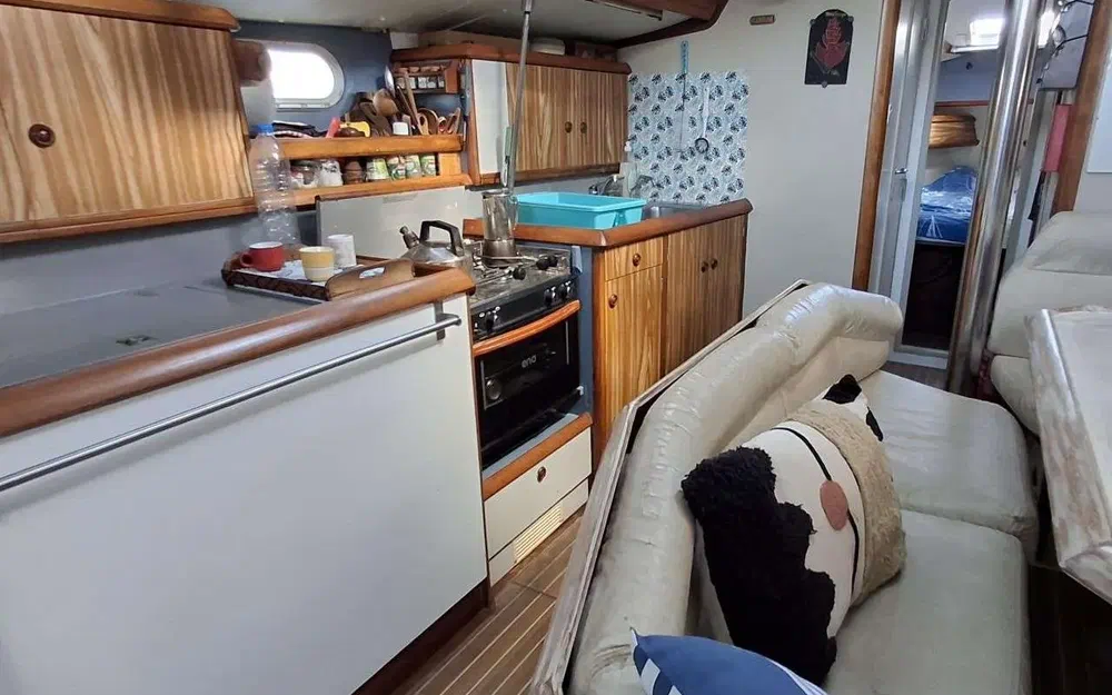 slider 19 Jeanneau Sun Odyssey 42.2