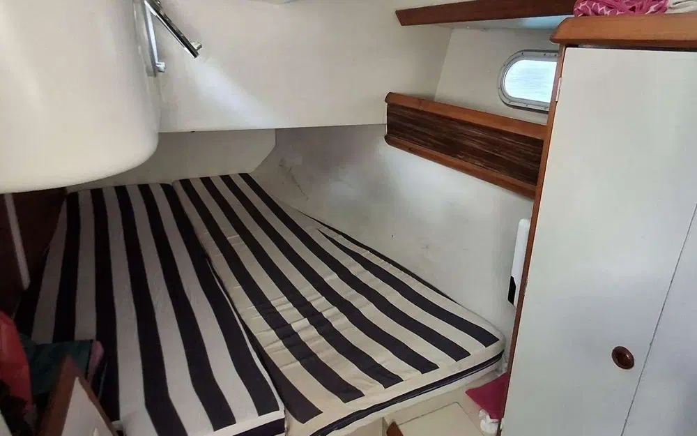 slider 25 Jeanneau Sun Odyssey 42.2