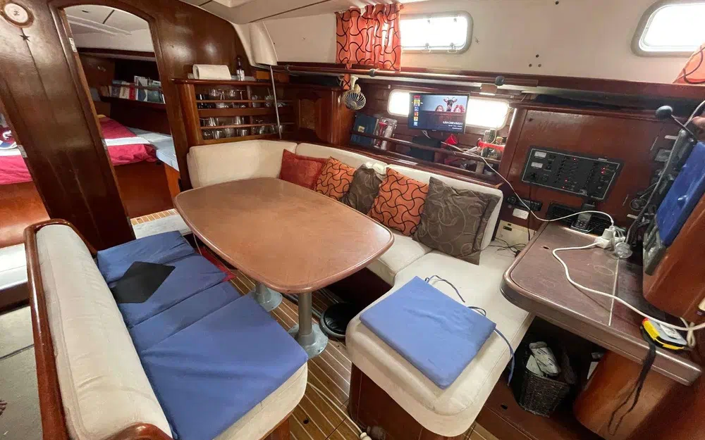 slider 16 Beneteau Oceanis 461