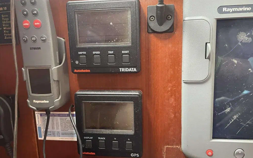 slider 19 Beneteau Oceanis 461