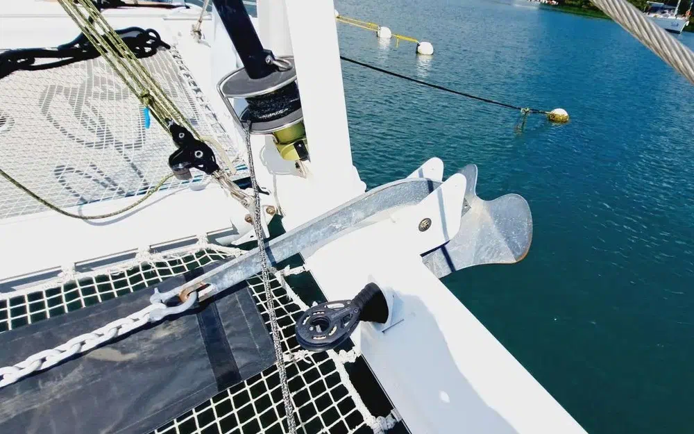 slider 10 Lagoon 570