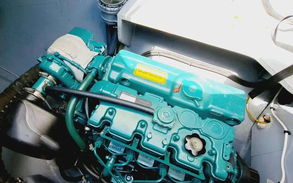 slider 31 Lagoon 570