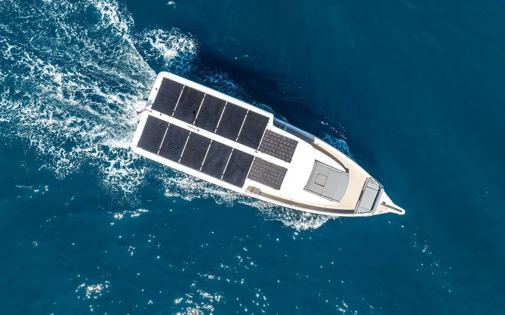 slider 1 Jeanneau Sea Loft 480