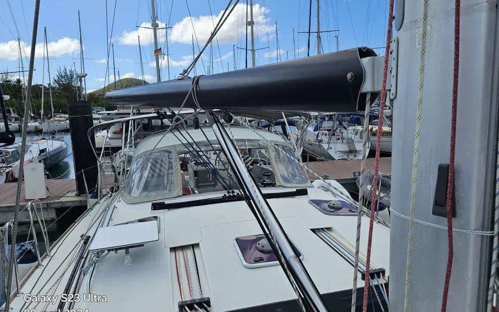 slider 18 Jeanneau 53