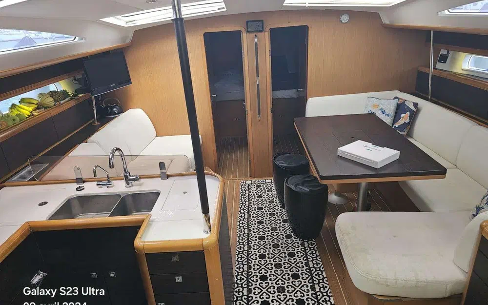 slider 23 Jeanneau 53