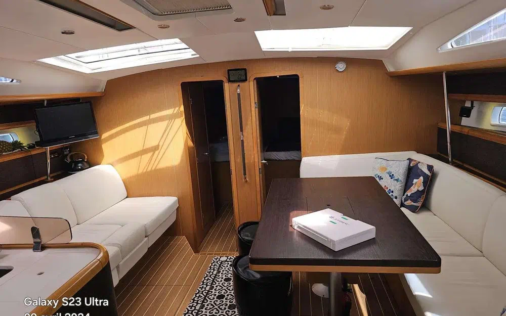 slider 27 Jeanneau 53