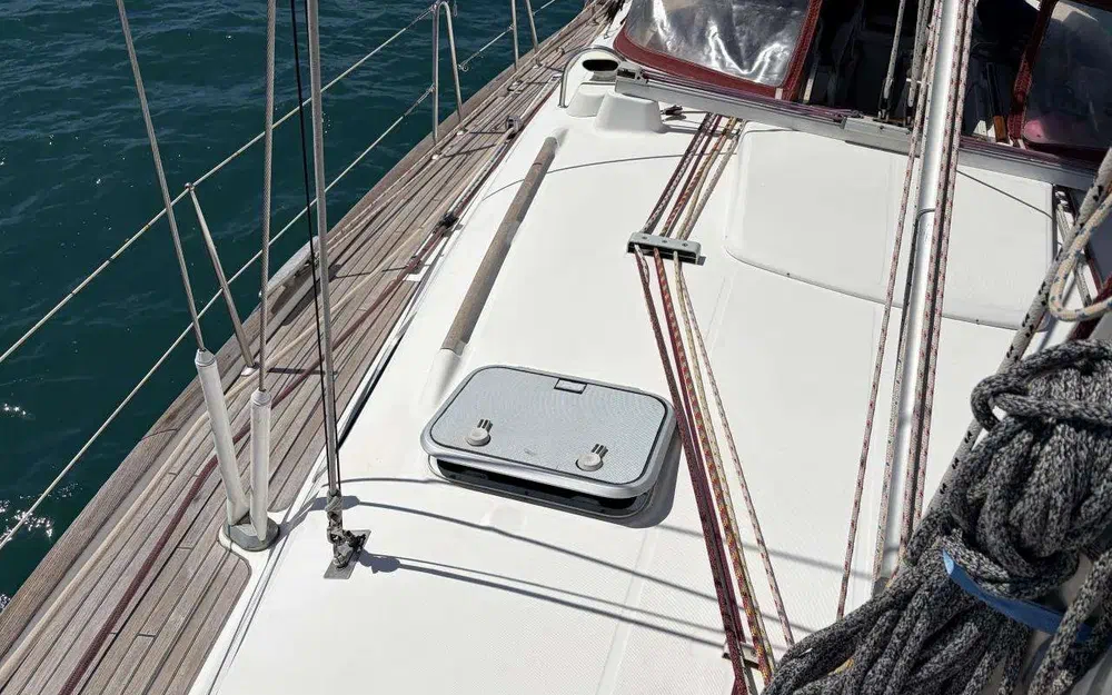 slider 12 Beneteau Oceanis 411 Clipper