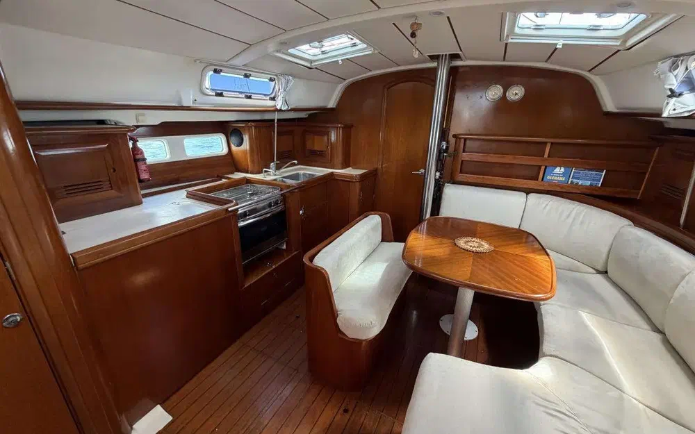 slider 19 Beneteau Oceanis 411 Clipper