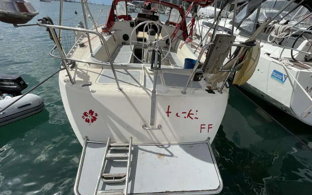 slider 2 Beneteau First 35