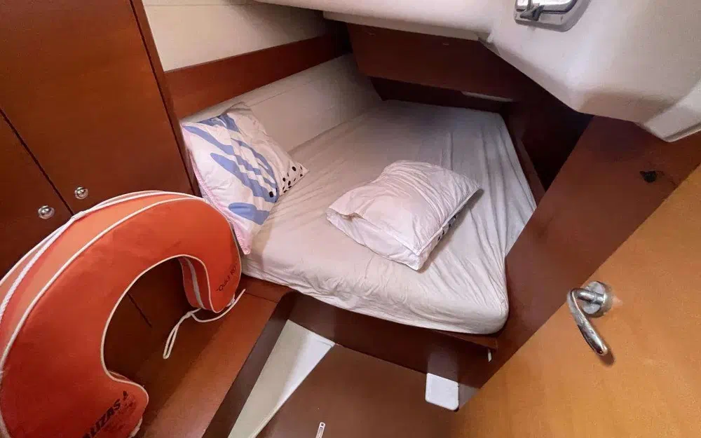 slider 32 Dufour 375 Grand Large