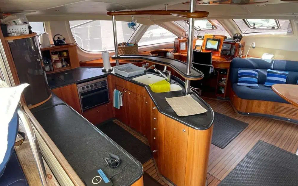 slider 10 Catana 582