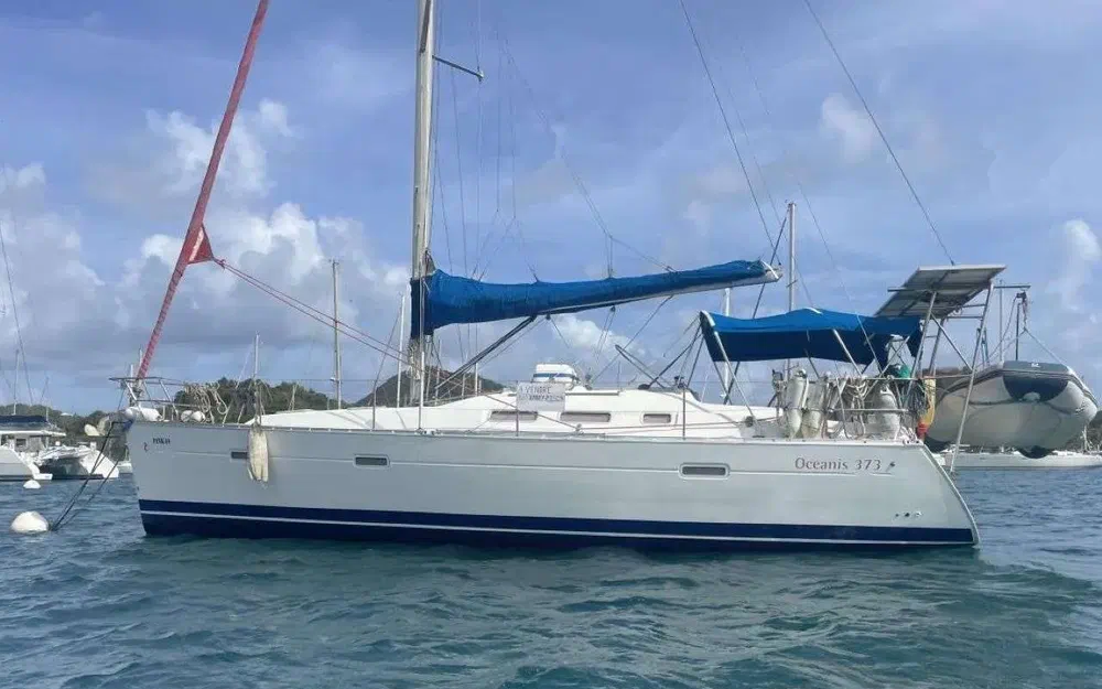 slider 0 Beneteau Oceanis 373 Clipper