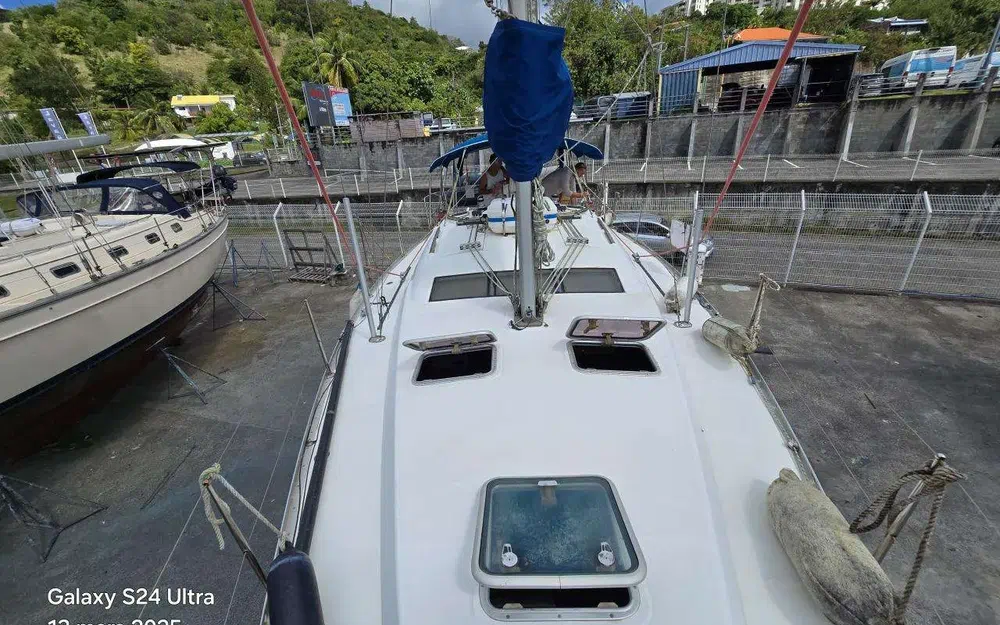 slider 11 Beneteau Oceanis 373 Clipper