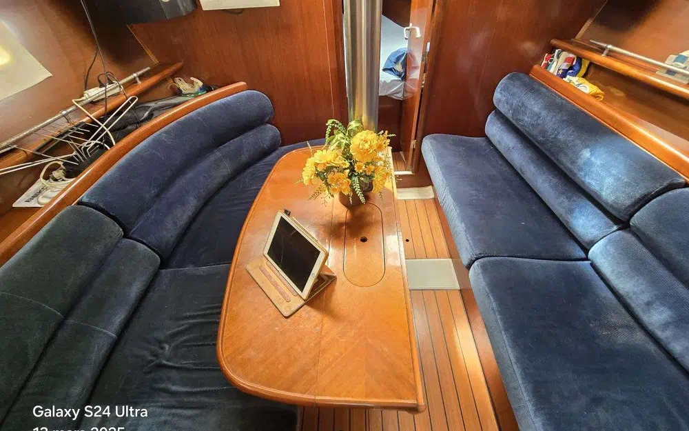 slider 21 Beneteau Oceanis 373 Clipper