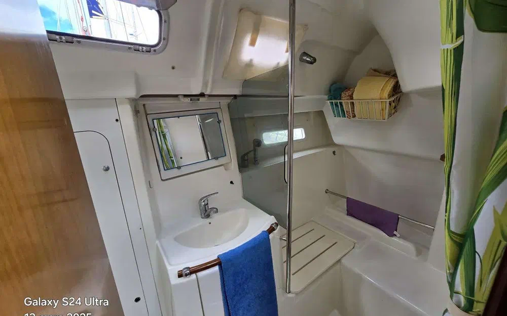 slider 27 Beneteau Oceanis 373 Clipper