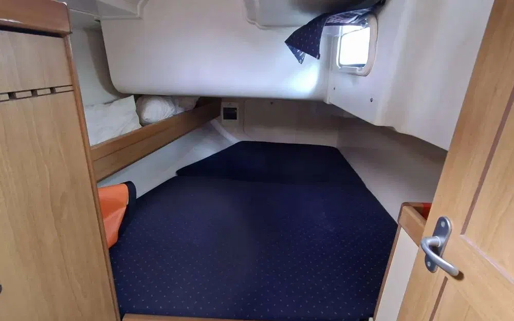 slider 28 Poncin Yachts Harmony 42